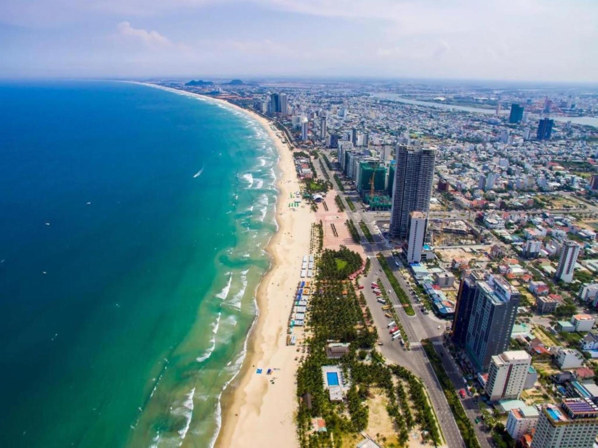 Hanoi Blue Beach Hotel Danang Exterior photo