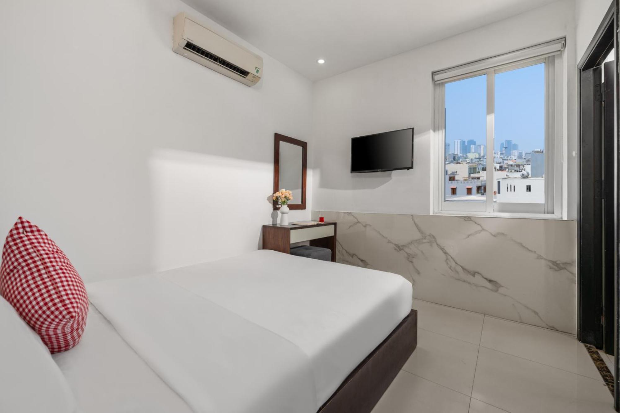 Hanoi Blue Beach Hotel Danang Exterior photo
